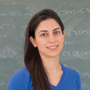 image-4-1024×1024-1 Sophie Hosseni, matematika- és fizika mentor